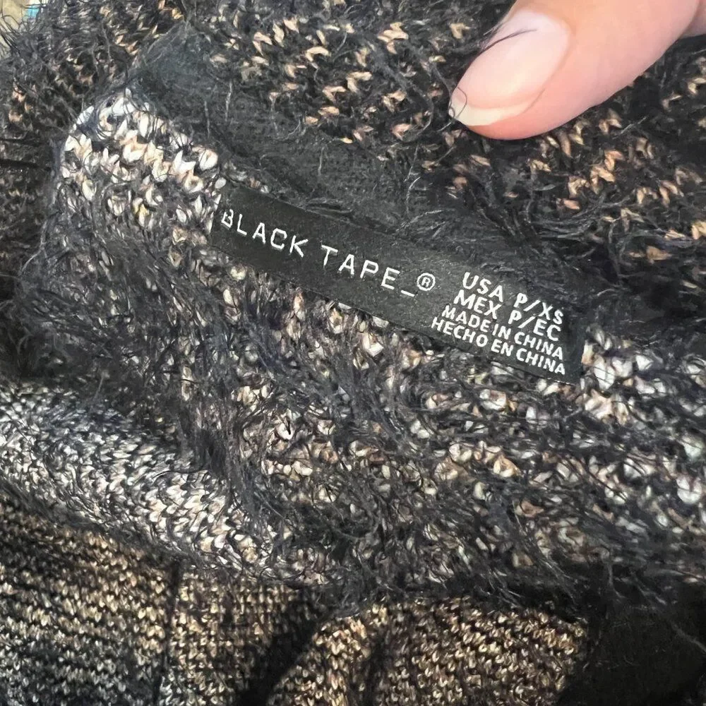 Black Tape fuzzy xs cardigan‎